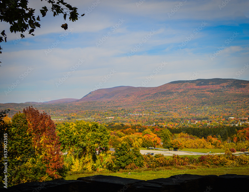 Autumn in Vermont
Views of Bald Mountain and Glastenbury Mountain in Southern Vermont 10.12.22