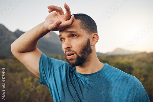 Foto Fitness, breathing and tired sweating man running outdoors with fatigue, body challenge and struggle for exercise