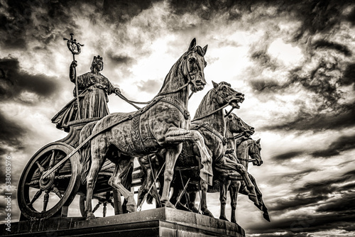 Braunschweiger Quadriga auf Residenzschloss von Braunschweig