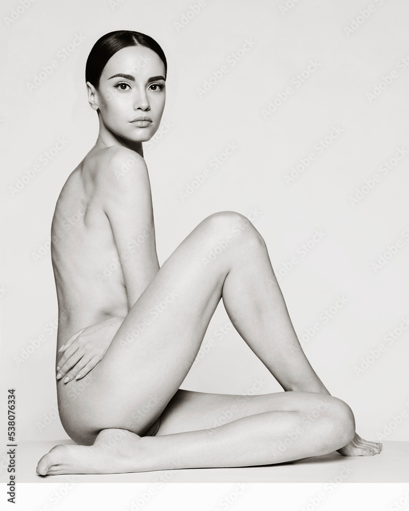 A picture of a naked lady
