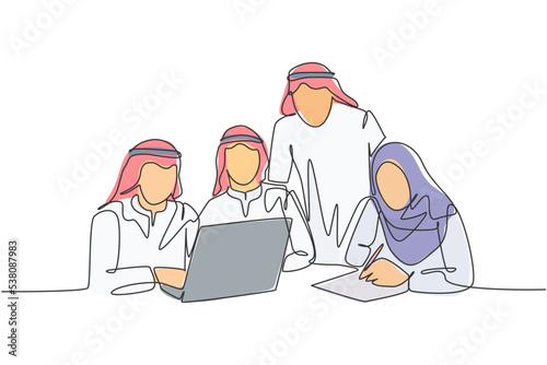 One continuous line drawing of young muslim startup team members serious discussing marketing strategy. Islamic clothing shemag, kandura, scarf hijab, veil. Single line draw design vector illustration