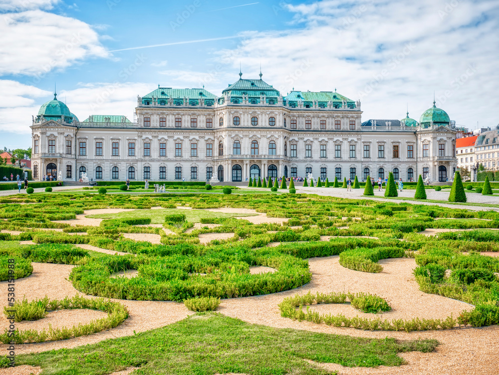 View with Belvedere Palace (Schloss Belvedere) built in Baroque architectural style and located in Vienna, Austria - obrazy, fototapety, plakaty 
