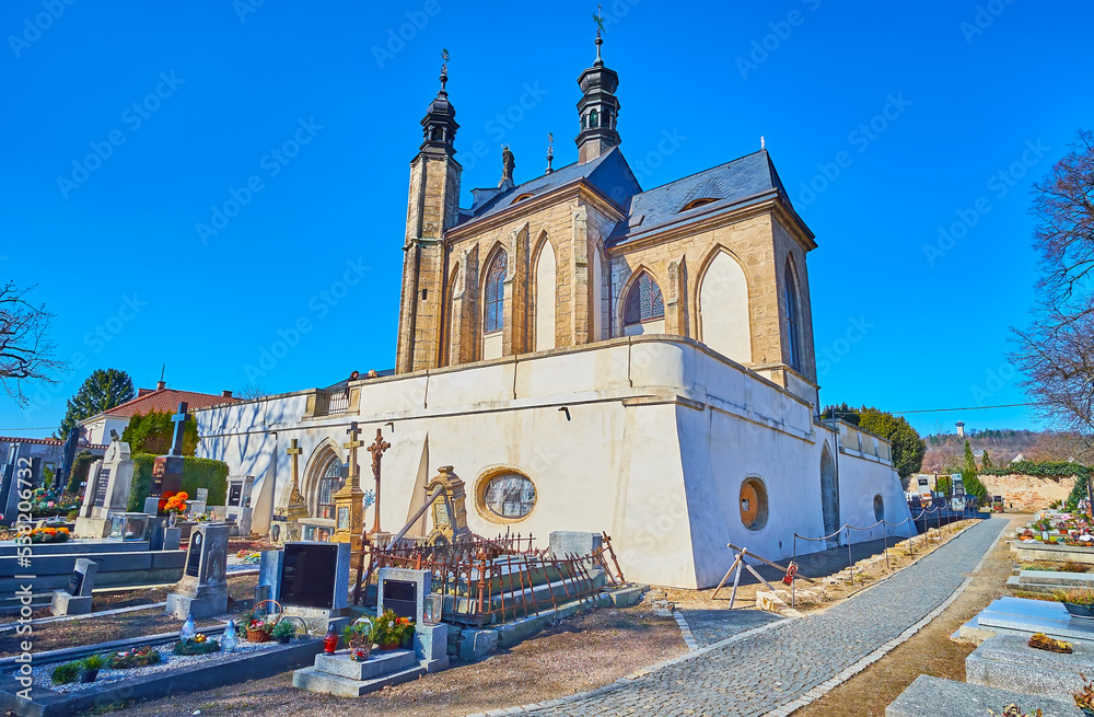 Walk around the Sedlec Ossuary, Kutna Hora, Czech Republic