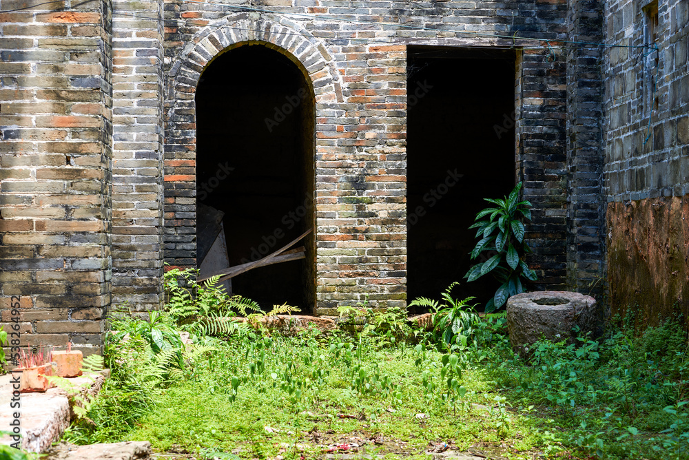 Naklejka premium Old folk houses in ancient Chinese villages