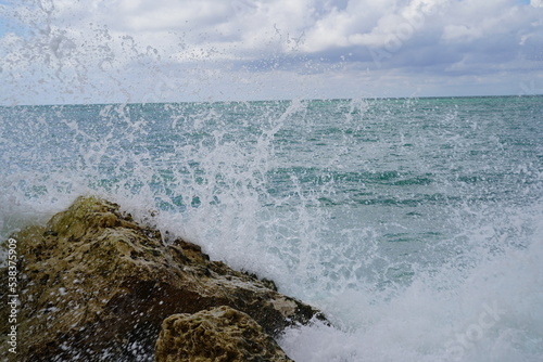 Explosion de vague
