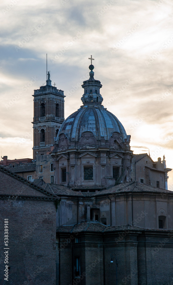 Fototapeta premium Church in Rome at sunset