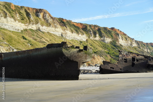 Epave sous les falaises de Normandie