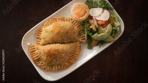 Empanada chicken - with salad and sauce 