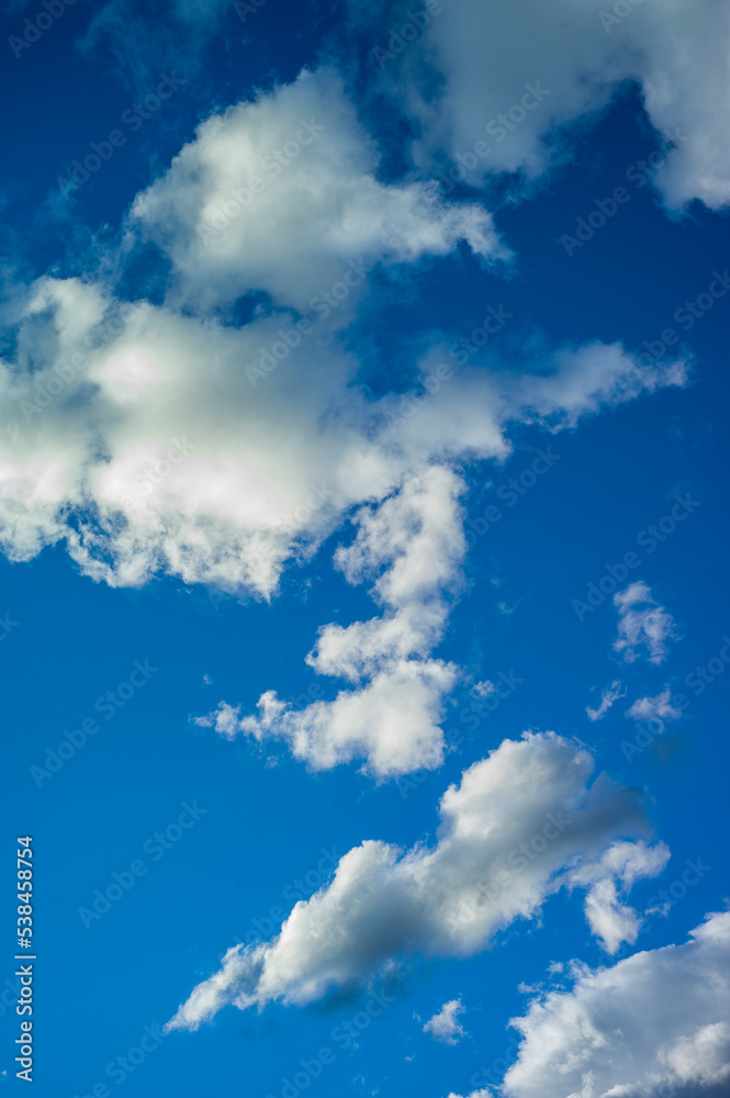 Obraz premium The illuminated clouds