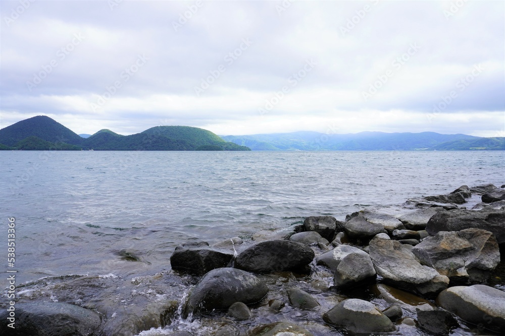 [Japan] View of Lake Toya (Toyako) and Nakajima (Toyako Town, Hokkaido)