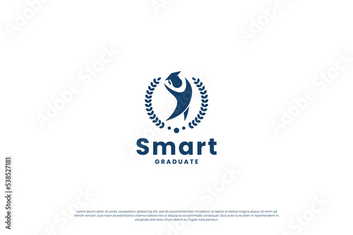 Smart education logo design. School logo template.