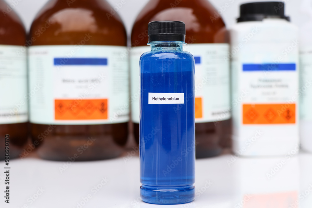 Methylene blue in glass, chemical in the laboratory and industry Methylene blue in glass, chemical in the laboratory and industry
