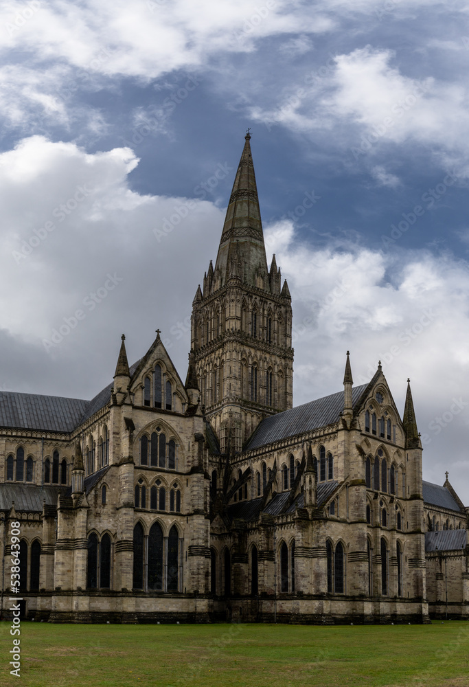 vertical view of the exterior of the historic Salisbury Cathedral