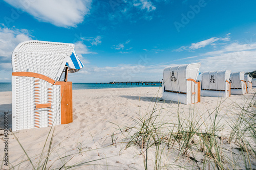 Fototapeta Naklejka Na Ścianę i Meble -  Ostseestrand im Ostseebad Göhren auf der Insel Rügen