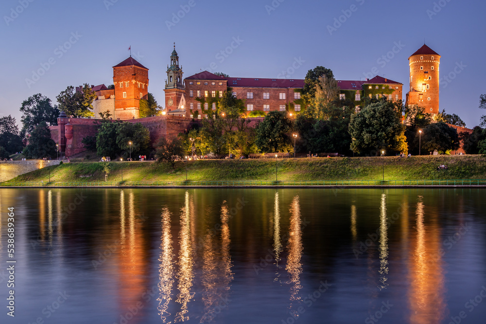 Wawel Royal Castle - Krakow, Poland.	 - obrazy, fototapety, plakaty 