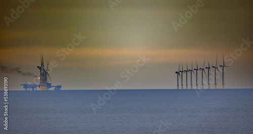 Canvas Print Wind turbine sunset in the Irish Sea
Canon EOS R6, 600mm, F11 approximate 9 mile