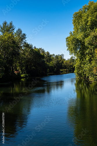 Obraz na płótnie La vallée du Loing w salonie