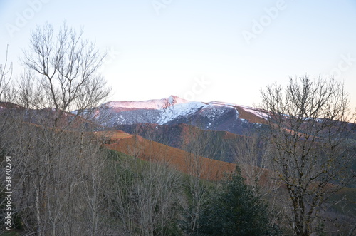 Peñarrubia en primavera photo