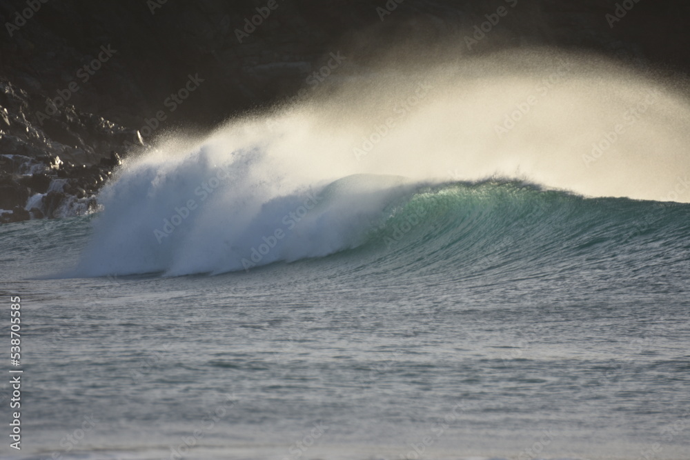 Naklejka premium paradise for surfing with perfect waes and barrels