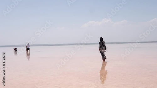 An endless void and walking in the salt lake