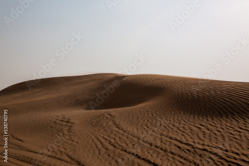 sand dunes in the desert © Studio Riz