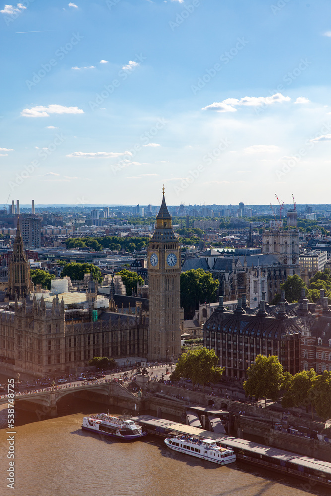 Obraz premium aerial view of big ben in london skyline