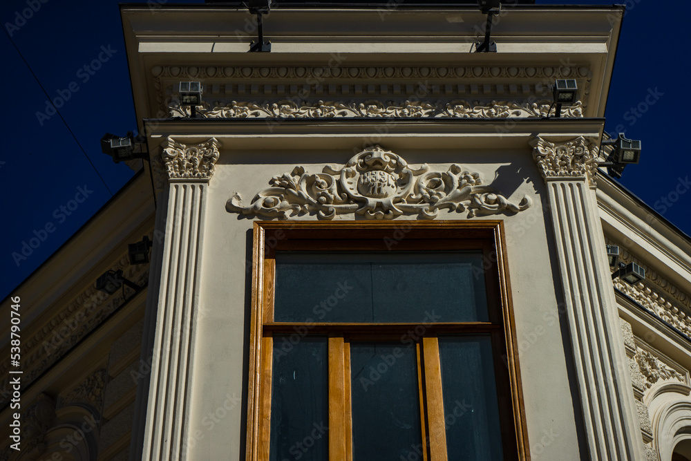 Obraz premium Decoration of old houses in Tbilisi's downtown