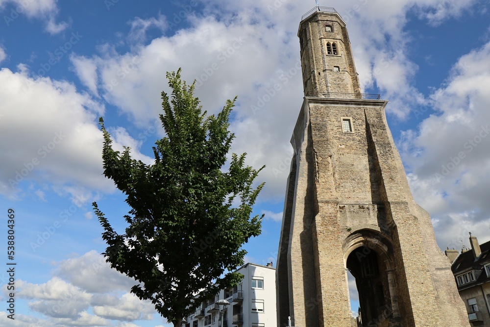 La tour du guêt, construite au 13ème siècle, ville de Calais, département du Pas de Calais, France