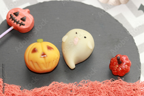 Obraz na plátně Japanese traditional sweets (Wagashi) that are made to look like a ghost and a p