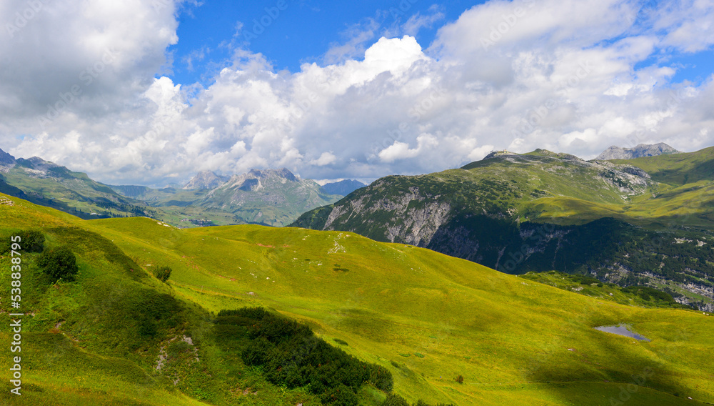 Fototapeta premium Lechtaler Alpen bei Zürs-Lech, Vorarlberg 