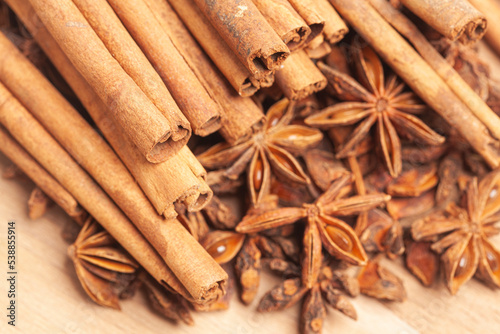 Cinnamon sticks and anise star