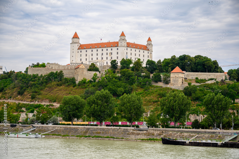 Fototapeta premium Bratislava Castle with the River Danube in front