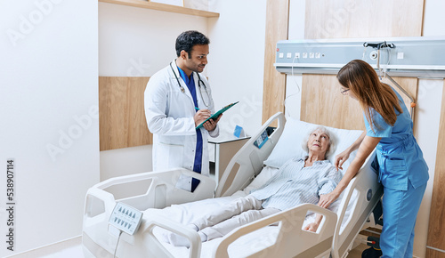 Photography Bedside consultation at modern hospital