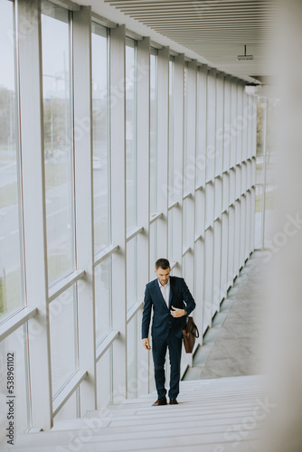 Young business executive wi...