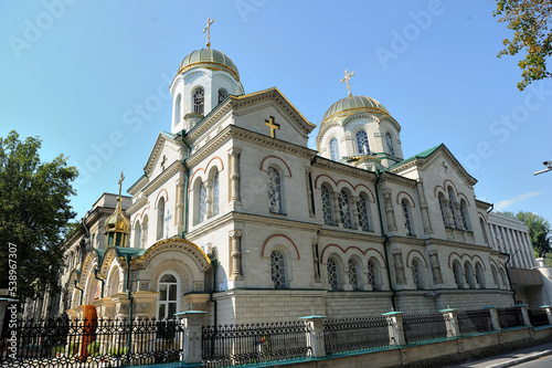 Orthodox Church . Internal elements and attributes of the church.