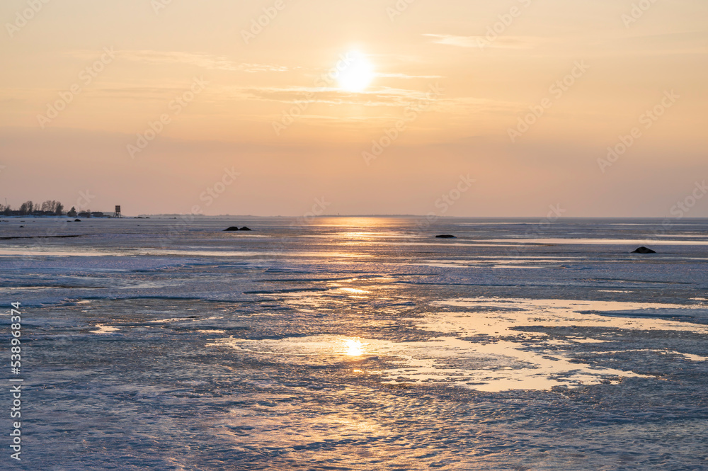 sunset over the frozen sea
Kalajoki, Finland sunset over the frozen sea
Kalajoki, Finland