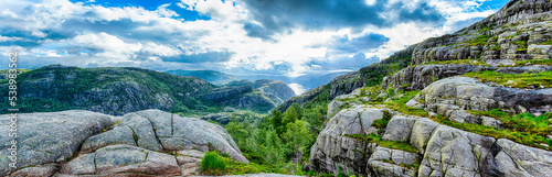 Preikestolen Norwegen - Wandertour