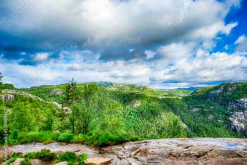 Preikestolen Norwegen - Wandertour photo