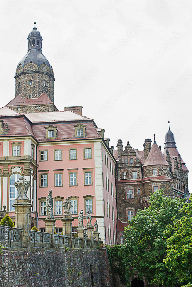 Obraz premium ancient 13th century castle Ksiach (Fürstenstein) in Walbrzych, Poland