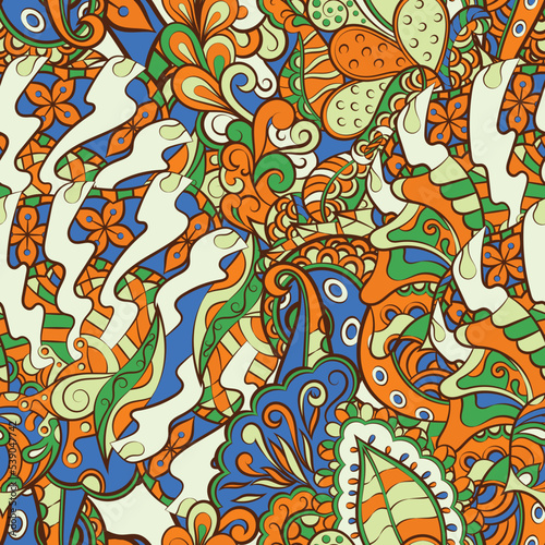 Tracery seamless pattern. Mehndi design. 7 colors. Ethnic doodle texture. Curved doodling background. Vector