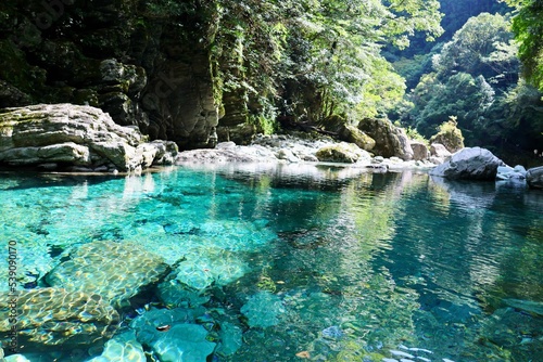 安居渓谷　仁淀川水系で一番美しい水流　水晶淵　日本一の清流　自然公園