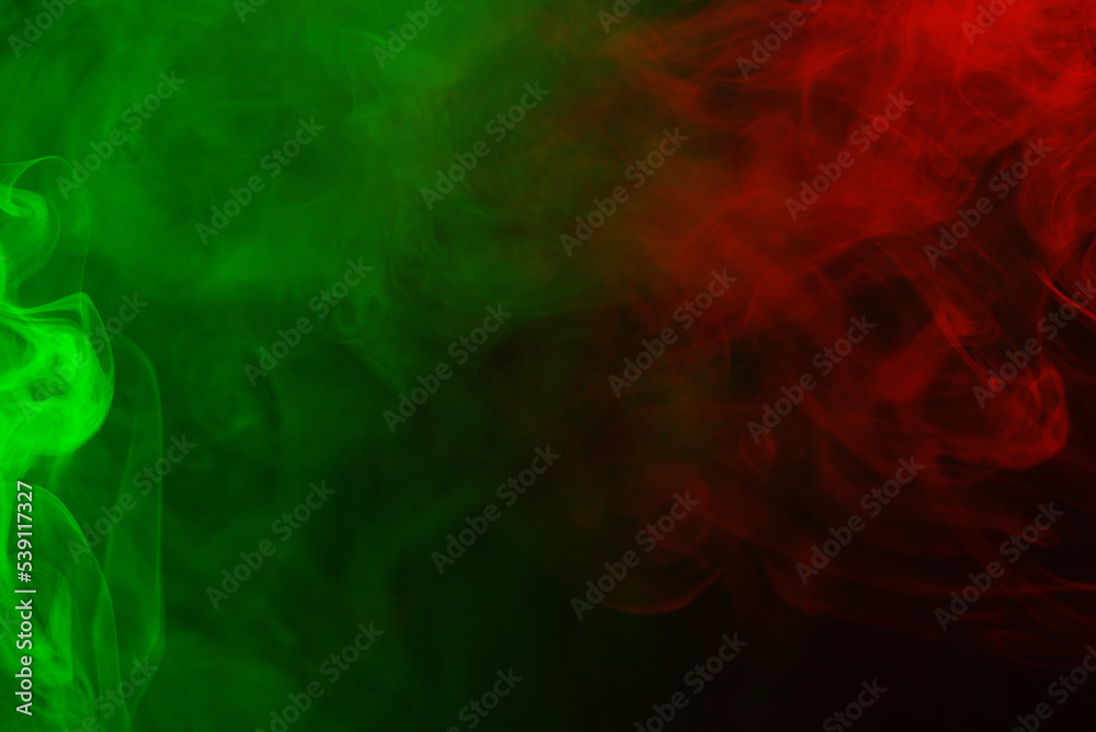 Obraz premium Green steam on a black background.