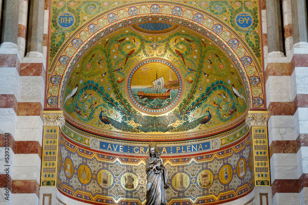 Innenansicht, Kirche Notre-Dame de la Garde mit Mosaiken, Marseille, Département Bouches du Rhône, Région Provence Alpes Côte d'Azur, Frankreich, Europa