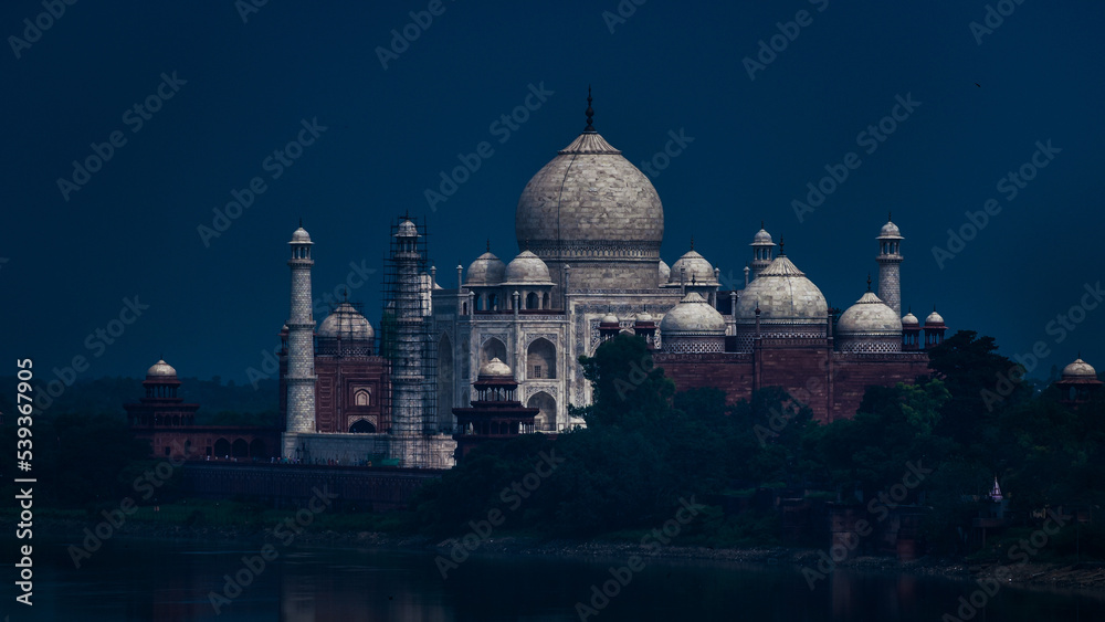 Fototapeta premium Taj Mahal