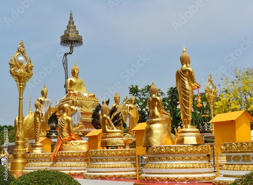 Various Buddha statues are located beside the chapel of Wat Phra That Phanom. This temple is a popular pilgrimage destination for those born in the year of the Monkey.