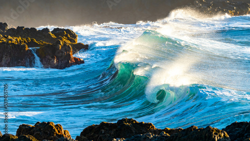 Bilde på lerret Beautiful waves breaking on the north coast of Tenerife island