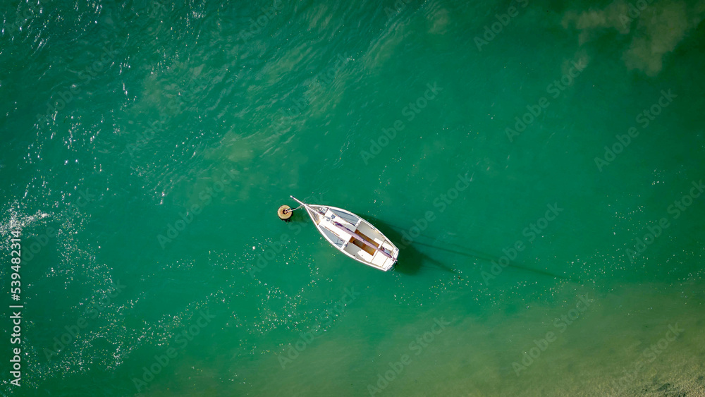 Naklejka premium Boats on the camel river at Padstow and Rock