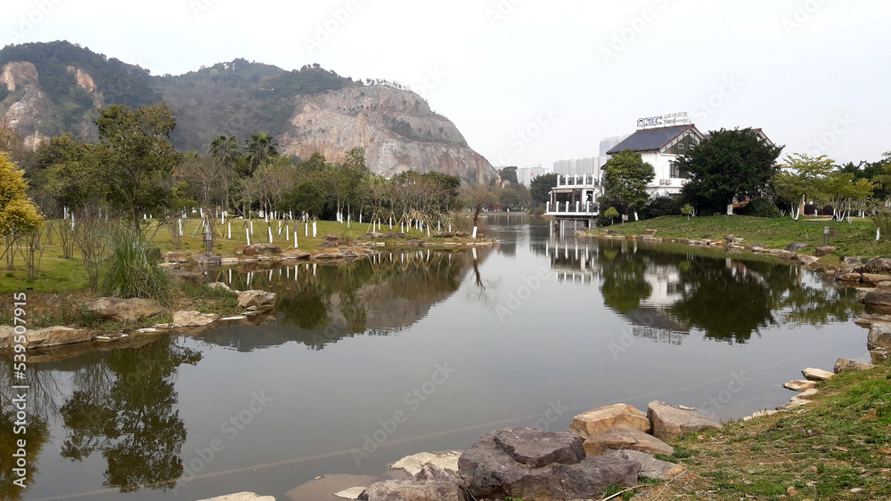 Obraz premium lake in the mountains