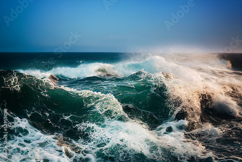 Turquoise Ocean Waves with horizon 