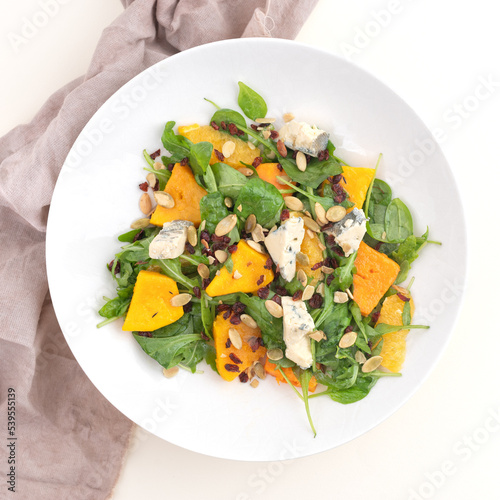 Pumpkin Salad with Gorgonzola, pumpkin seeds seasoned